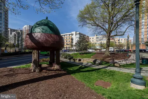 Exterior - 1220 Blair Mill Rd #408, Silver Spring, MD 20910 photo 3 of 4