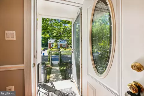 2919 Parker Ave, Silver Spring, MD 20902 photo 4