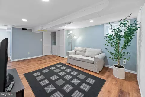 1806 Cody Dr, Silver Spring, MD 20902 photo 28
