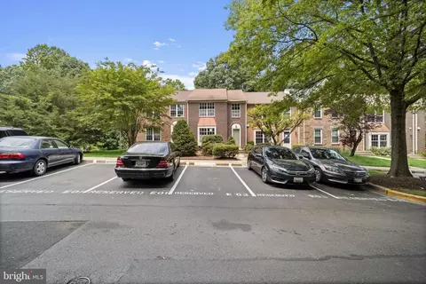 11459 Encore Dr, Silver Spring, MD 20901 photo 2