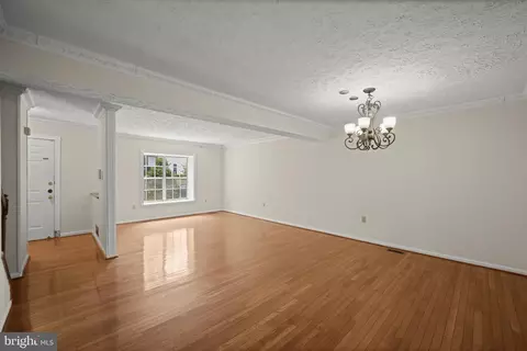11459 Encore Dr, Silver Spring, MD 20901 photo 8