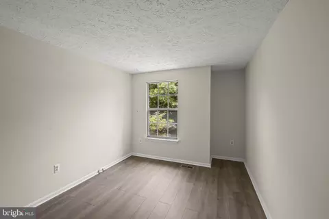 11459 Encore Dr, Silver Spring, MD 20901 photo 22