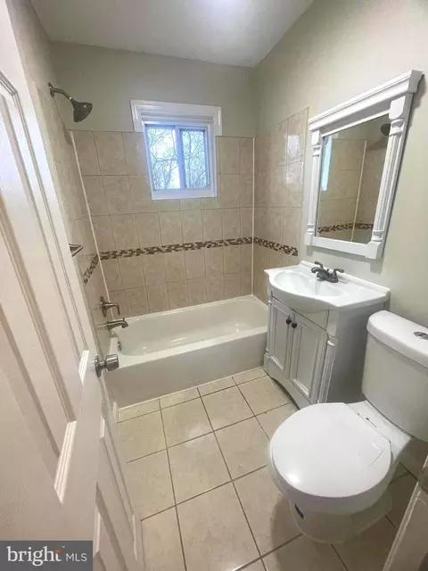 12120 Centerhill St, Silver Spring, MD 20902 photo 25