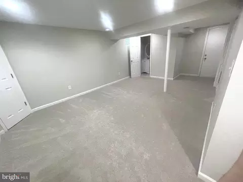 12120 Centerhill St, Silver Spring, MD 20902 photo 30