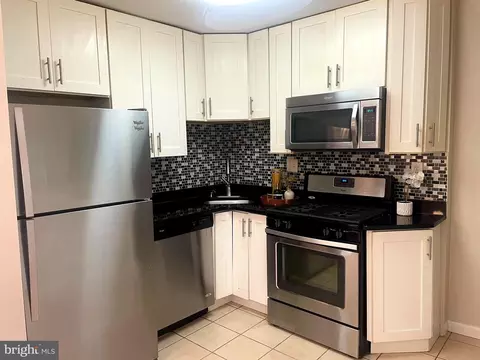 12120 Centerhill St, Silver Spring, MD 20902 photo 17