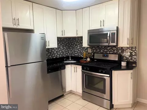 12120 Centerhill St, Silver Spring, MD 20902 photo 8