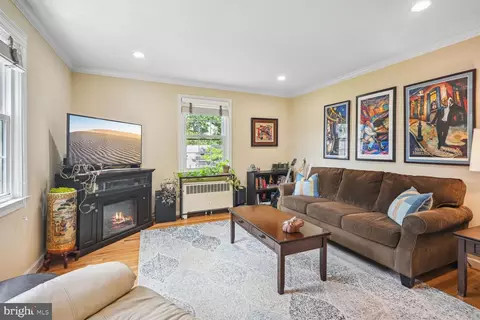 2212 Colston Dr #302, Silver Spring, MD 20910 photo 11