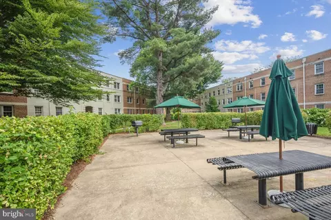2212 Colston Dr #302, Silver Spring, MD 20910 photo 22