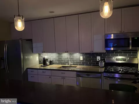 2212 Colston Dr #302, Silver Spring, MD 20910 photo 8