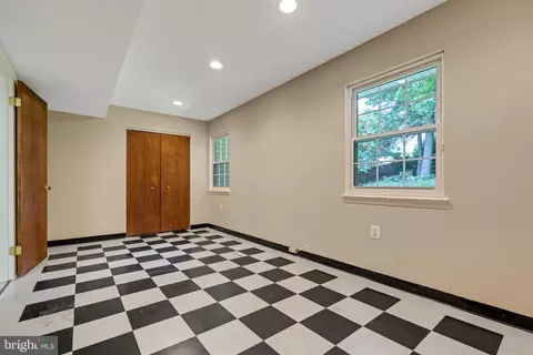 1537 Winding Waye Ln, Silver Spring, MD 20902 photo 24