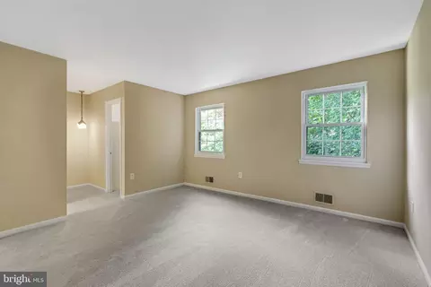 1537 Winding Waye Ln, Silver Spring, MD 20902 photo 14