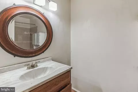 Bath - 13004 Conductor Way #105, Silver Spring, MD 20904 photo 2 of 2