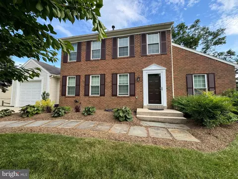 432 Woonsockett Ln, Silver Spring, MD 20905