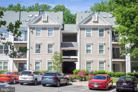 15313 Diamond Cove Ter #2-8, Rockville, MD 20850