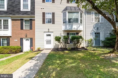 105 Kestrel Ct, Gaithersburg, MD 20879