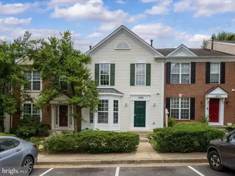 1805 Carters Grove Dr, Silver Spring, MD 20904