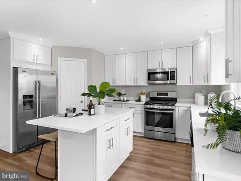 1805 Carters Grove Dr, Silver Spring, MD 20904 photo 13