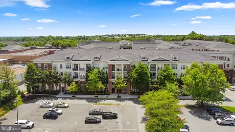 16 Granite Pl #287, Gaithersburg, MD 20878