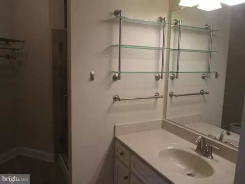 3911 Doc Berlin Dr #42, Silver Spring, MD 20906 photo 27