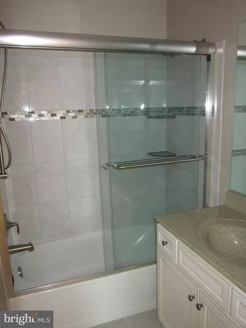 3911 Doc Berlin Dr #42, Silver Spring, MD 20906 photo 35