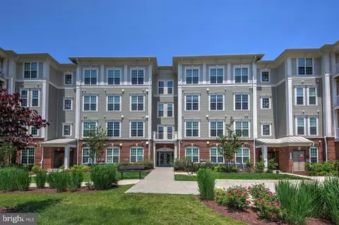 3911 Doc Berlin Dr #42, Silver Spring, MD 20906