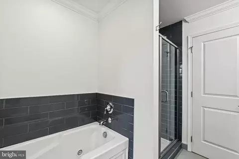 Bath - 2001 Prichard Rd, Silver Spring, MD 20902 photo 3 of 6