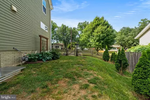 Exterior - 2001 Prichard Rd, Silver Spring, MD 20902 photo 7 of 10