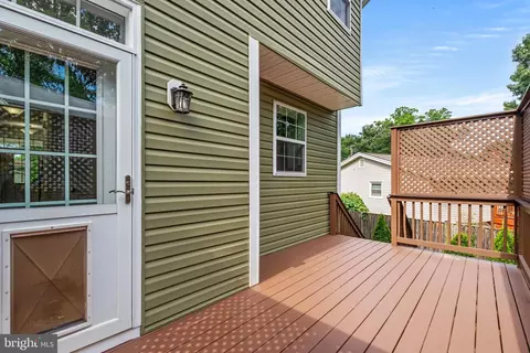 Exterior - 2001 Prichard Rd, Silver Spring, MD 20902 photo 4 of 10
