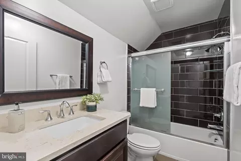 Bath - 2001 Prichard Rd, Silver Spring, MD 20902 photo 5 of 6