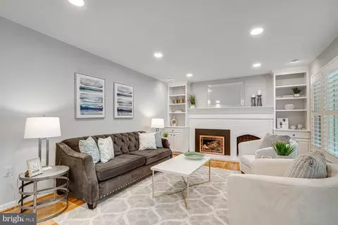Living - 2815 Regina Dr, Silver Spring, MD 20906 photo 3 of 5