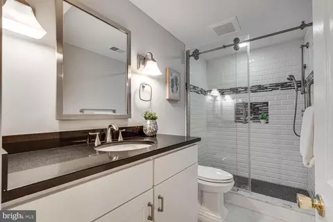 Bath - 2815 Regina Dr, Silver Spring, MD 20906 photo 8 of 8