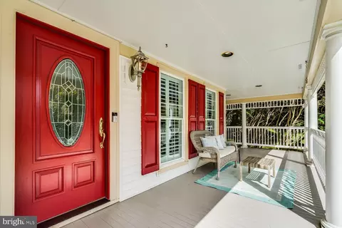 Exterior - 2815 Regina Dr, Silver Spring, MD 20906 photo 5 of 13