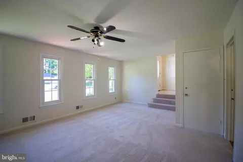 Living - 1820 Middlevale Ter, Silver Spring, MD 20906 photo 3 of 7