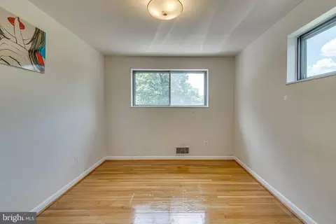 11216 Bybee St, Silver Spring, MD 20902 photo 25