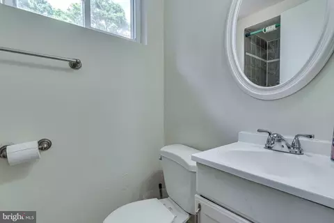11216 Bybee St, Silver Spring, MD 20902 photo 27