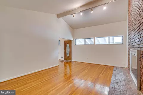 11216 Bybee St, Silver Spring, MD 20902 photo 10