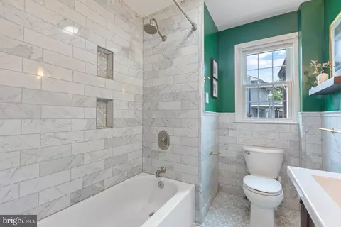 410 Brewster Ave, Silver Spring, MD 20901 photo 15