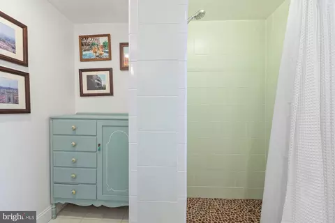 410 Brewster Ave, Silver Spring, MD 20901 photo 28