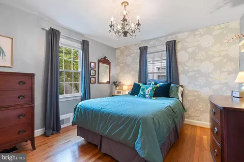410 Brewster Ave, Silver Spring, MD 20901 photo 13