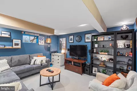 410 Brewster Ave, Silver Spring, MD 20901 photo 24