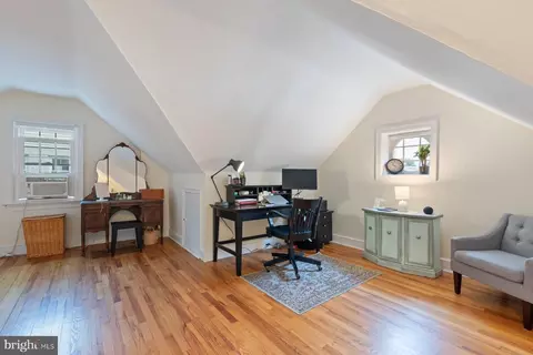 410 Brewster Ave, Silver Spring, MD 20901 photo 21