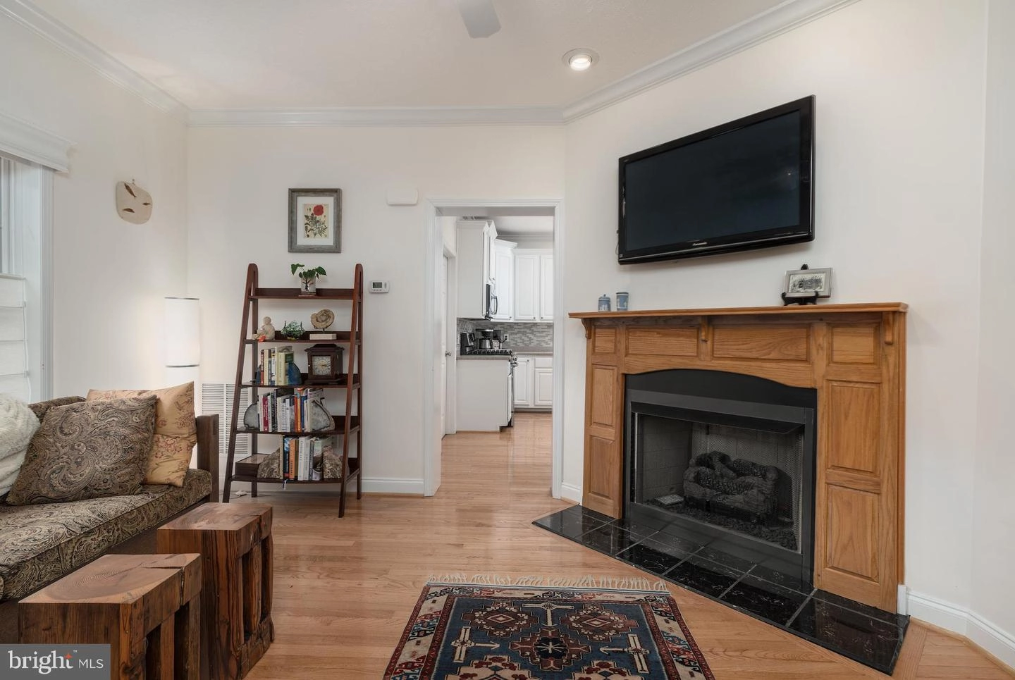Entry Way - 10009 Menlo Ave, Silver Spring, MD 20910 photo 1 of 8