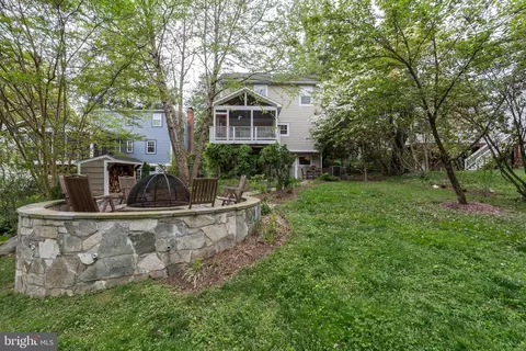 Exterior - 10009 Menlo Ave, Silver Spring, MD 20910 photo 10 of 21