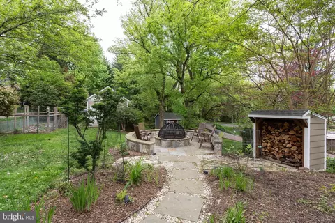 Exterior - 10009 Menlo Ave, Silver Spring, MD 20910 photo 17 of 21
