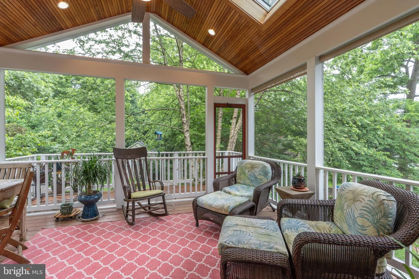 Exterior - 10009 Menlo Ave, Silver Spring, MD 20910 photo 5 of 21