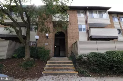 19423 Brassie Pl #102, Montgomery Village, MD 20886