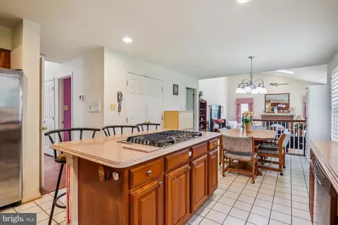 Kitchen - 15040 Notley Rd, Silver Spring, MD 20905 photo 3 of 4