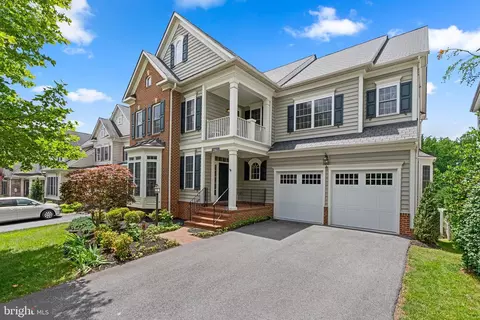 12615 Blue Sky Dr, Clarksburg, MD 20871