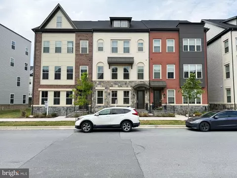 922 Crown Park Ave, Gaithersburg, MD 20878