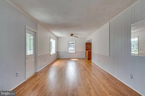 Living - 11805 College View Dr, Silver Spring, MD 20902 photo 4 of 4